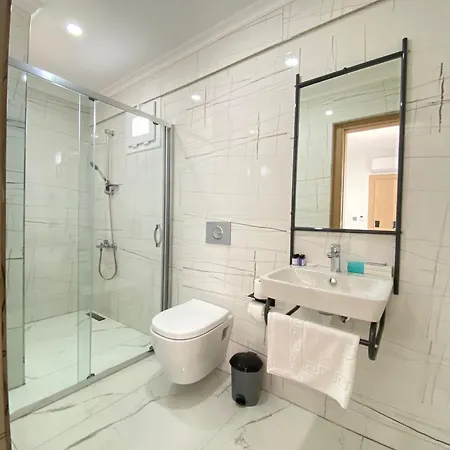 Hotel Aristo 2 Butik *