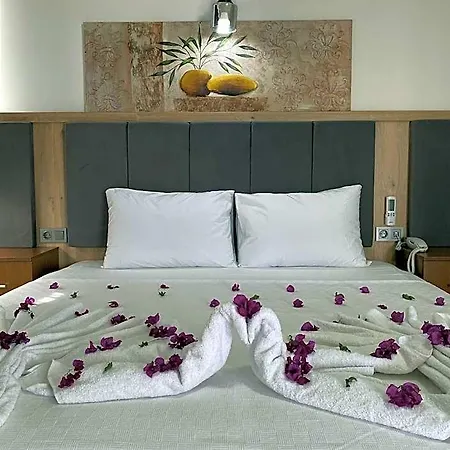 Hotel Aristo 2 Butik