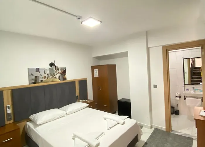 Hotel Aristo 2 Butik